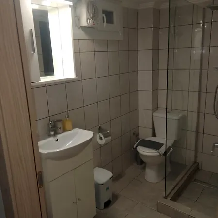 Staffroom كافالا